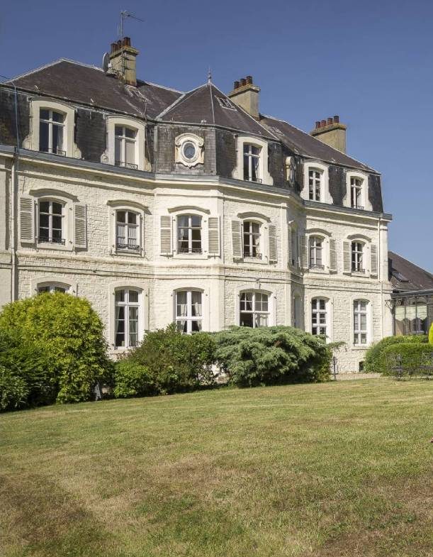 chateau-clery-najeti-chateau