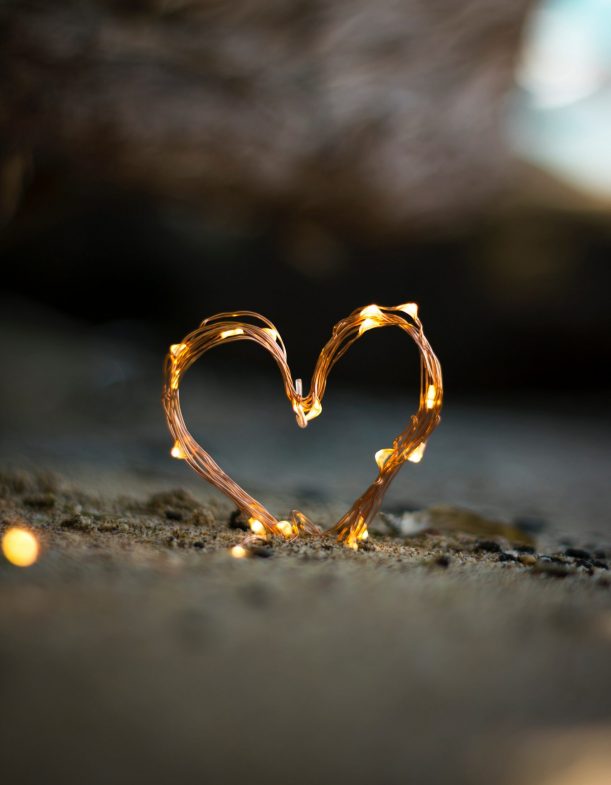 fadi-xd-I4dR572y7l0-unsplash Saint Valentin
